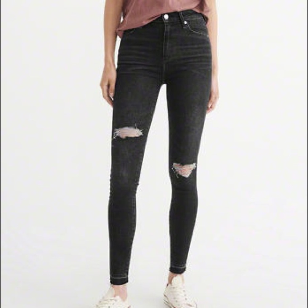 NWOT Abercrombie Simone High Waisted Black Jegging